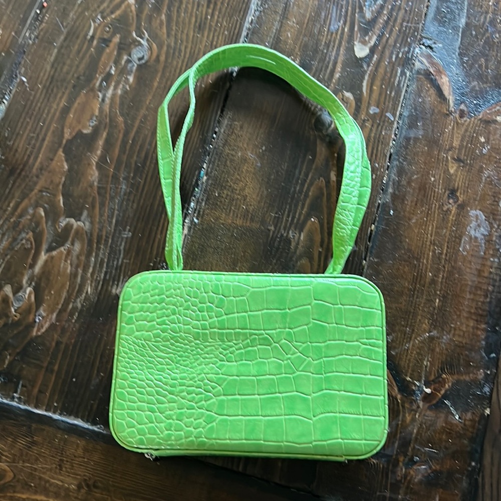Jewelry holder /purse on go great for travel